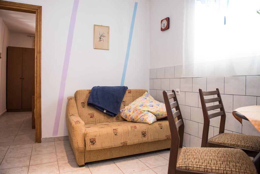 Apartments Ljubica Rogoznica  Eksteriør billede