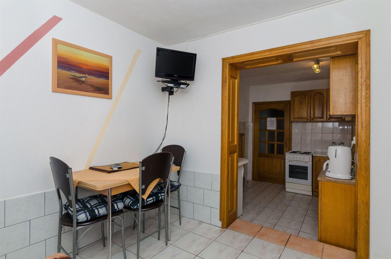 Apartments Ljubica Rogoznica  Eksteriør billede