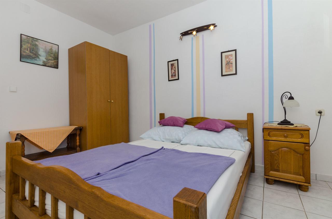 Apartments Ljubica Rogoznica  Eksteriør billede