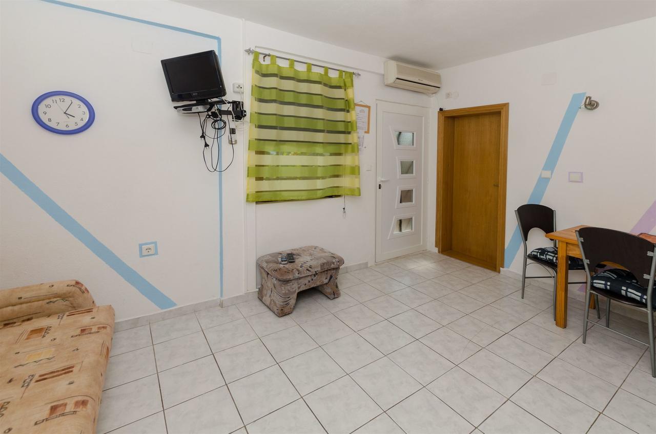 Apartments Ljubica Rogoznica  Eksteriør billede