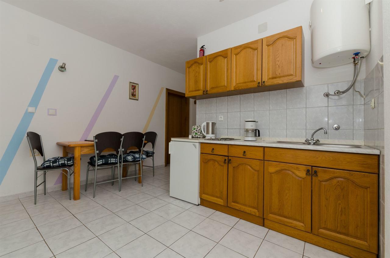 Apartments Ljubica Rogoznica  Eksteriør billede