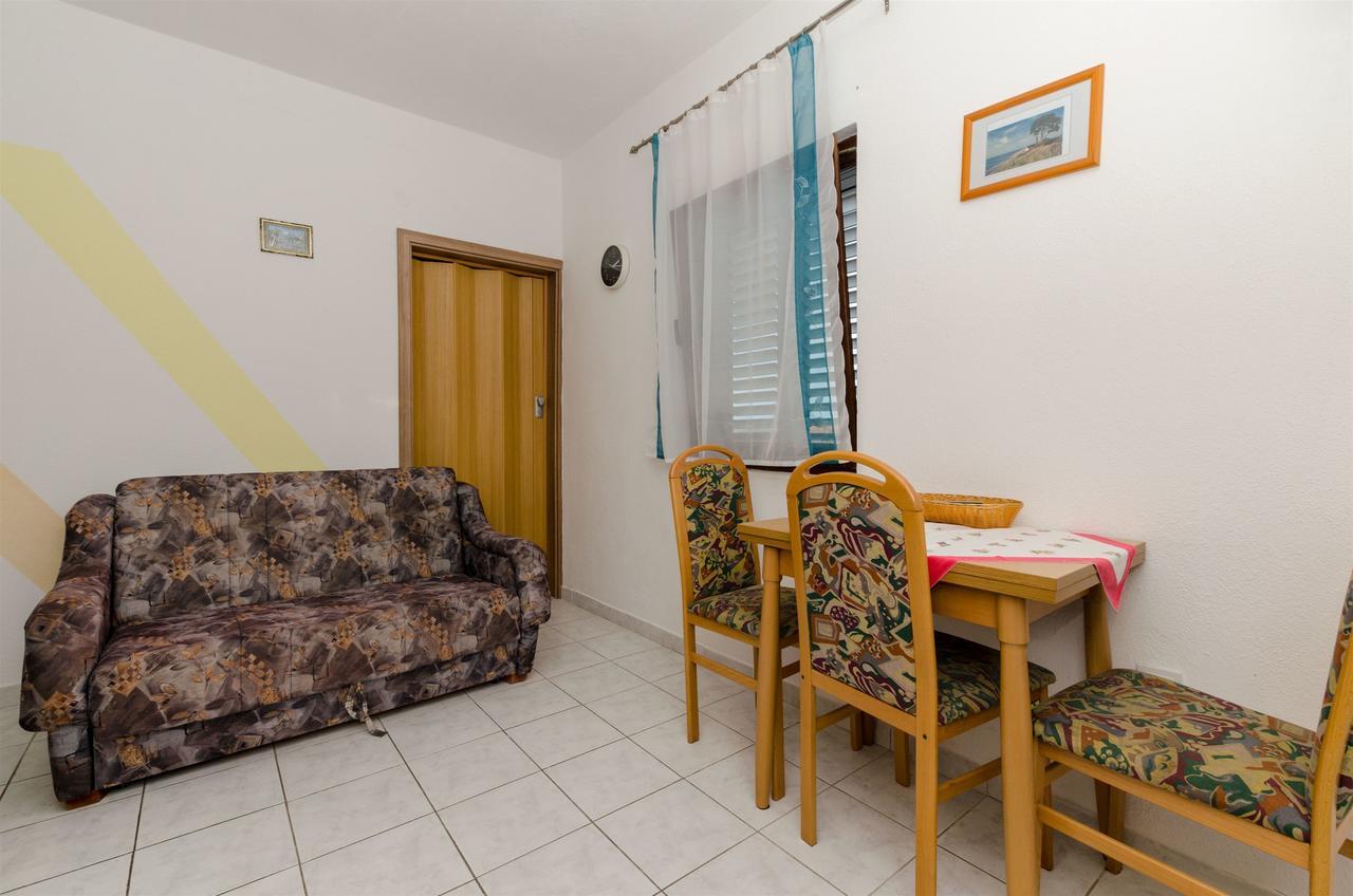 Apartments Ljubica Rogoznica  Eksteriør billede