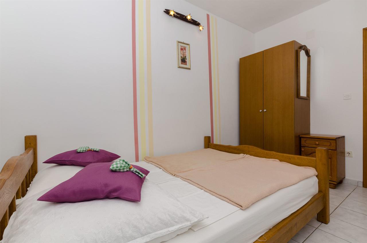 Apartments Ljubica Rogoznica  Eksteriør billede