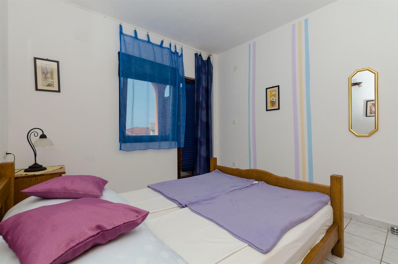 Apartments Ljubica Rogoznica  Eksteriør billede